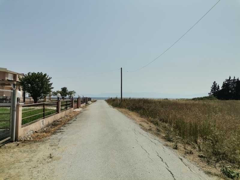 ПРОДАВА Продава парцел с актуално разрешително за строеж