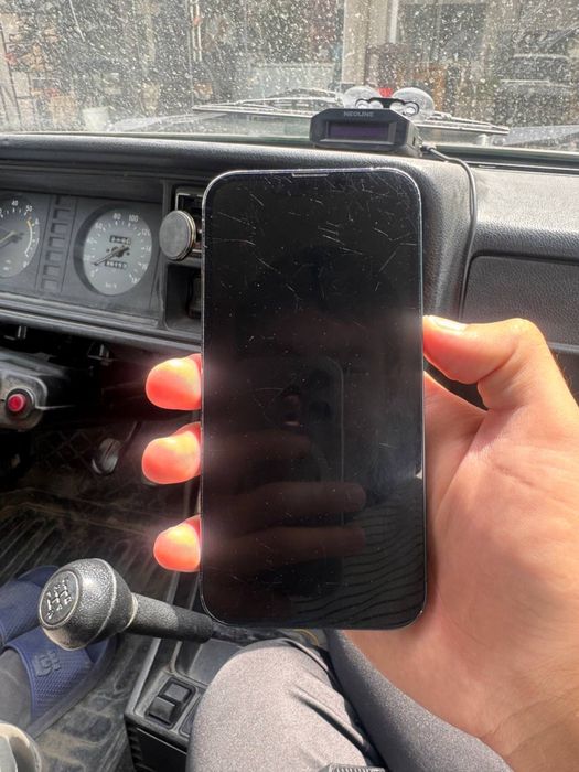 Iphone 13 satiladi