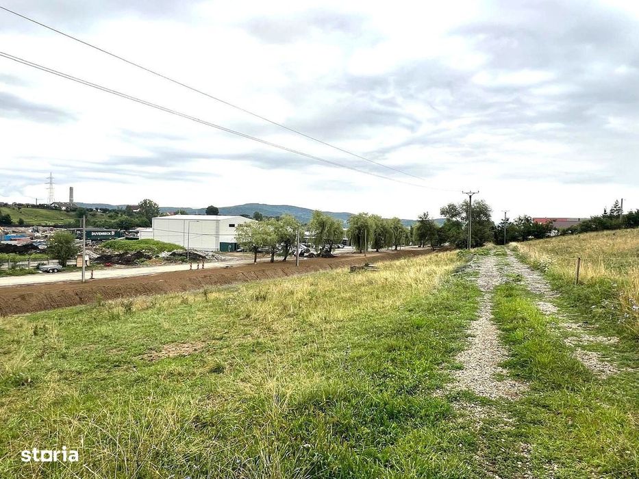 Teren intravilan Valea Castailor zona Rombat