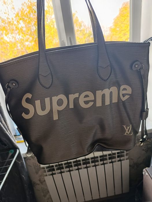 Продам верхнюю одежду