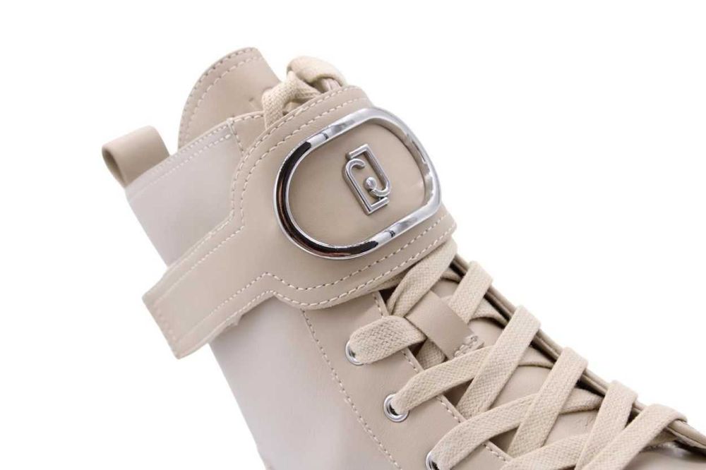 Liu Jo Боти Love 57 SF4071 P0102 Бежов