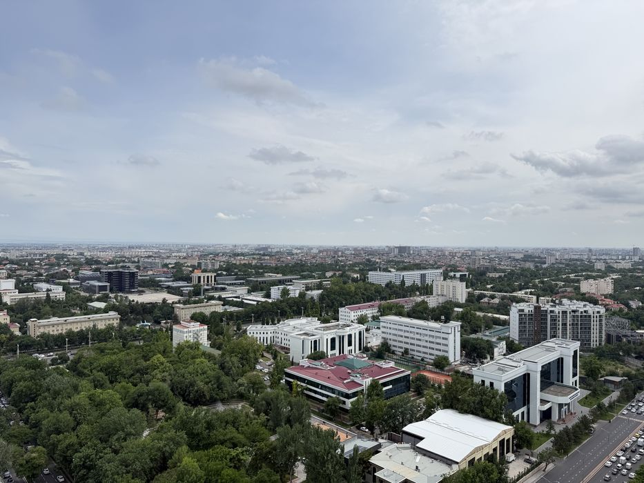 Аренда офисных помещений в бизнес-центре IT PARK