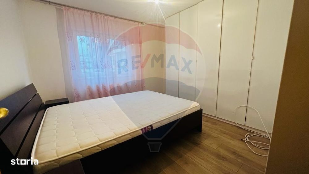 Apartament cu 3 camere de închiriat — fotografia 3