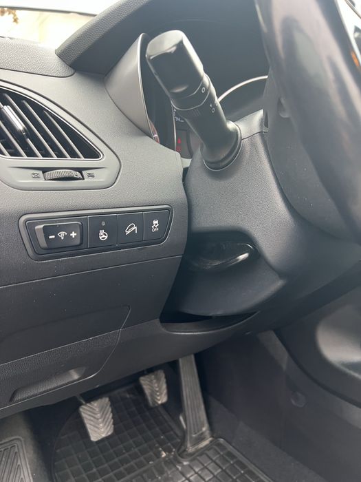 Hyundai IX 35 2.0crdi 4x4 185cp