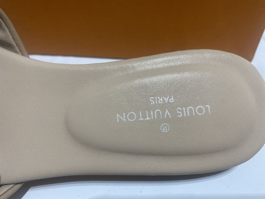 Papuci/Slapi Louis Vuitton dama premium