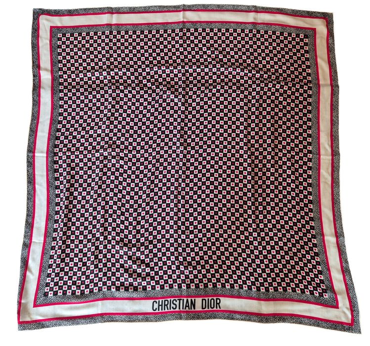 Dior Hermès Louis Vuitton шалове
