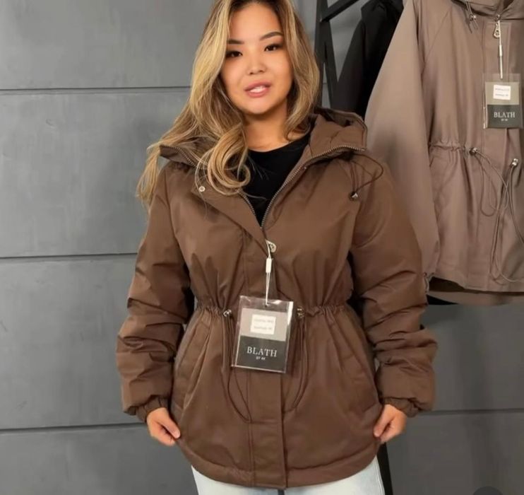 Продам Куртка весна