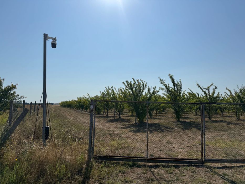 Продавам Овощна градина в с. Цалапица.