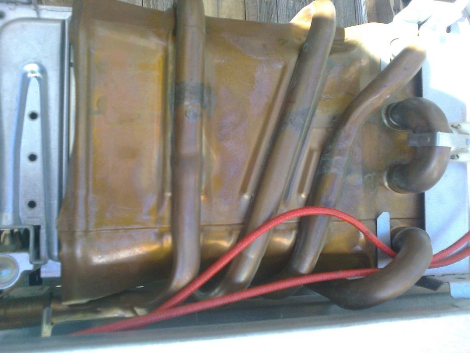 Продавам газов бойлер "БОШ"