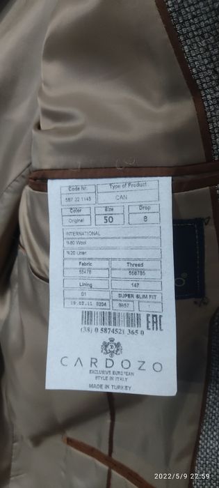 Продам пиджак качество "LUX"