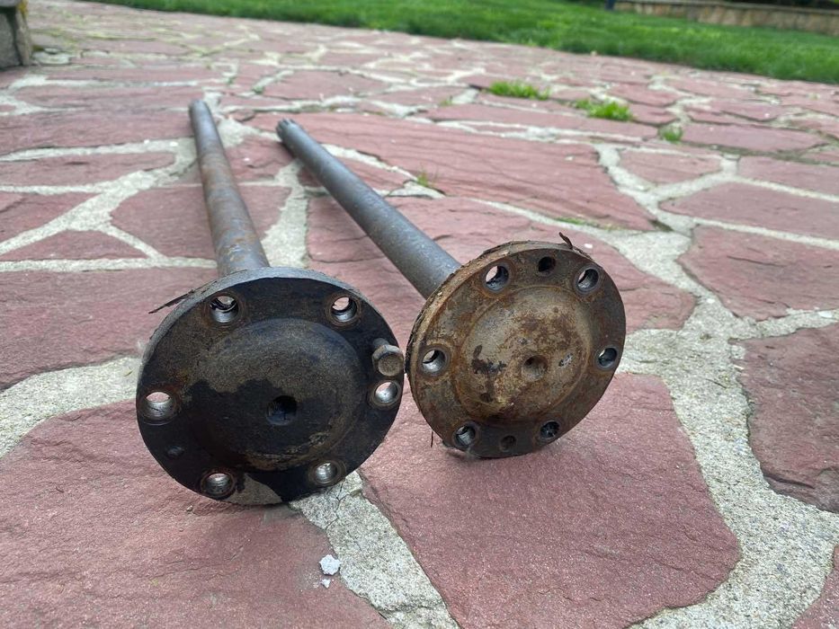 Задни полуоски за УАЗ 469