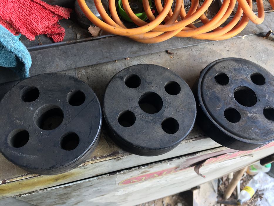 Продам мотозапчасти урал