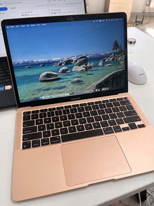Продаю MacBook Air