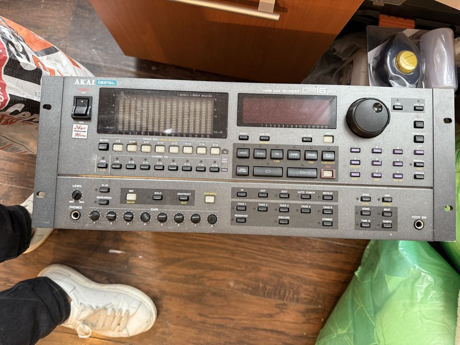 Akai DR16 Pro multi pista-perfect functional
