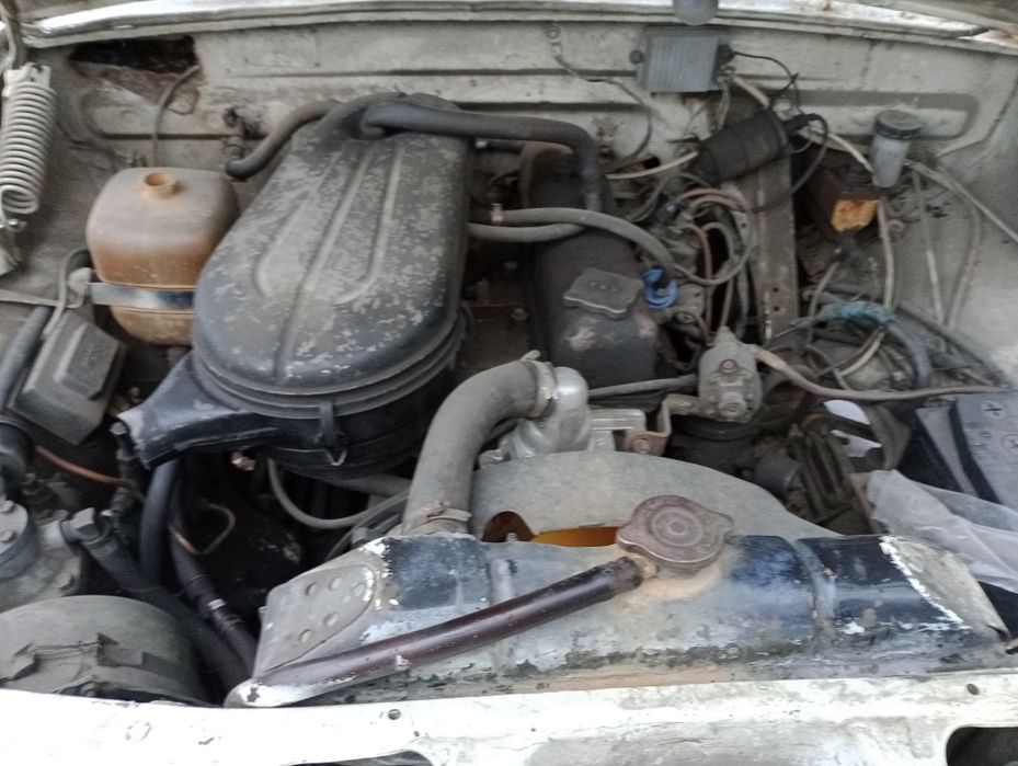 Продам Волга 2403 универсал 1986г месте с прицепом