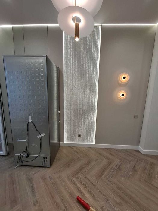 Поклейка обоев  закатка