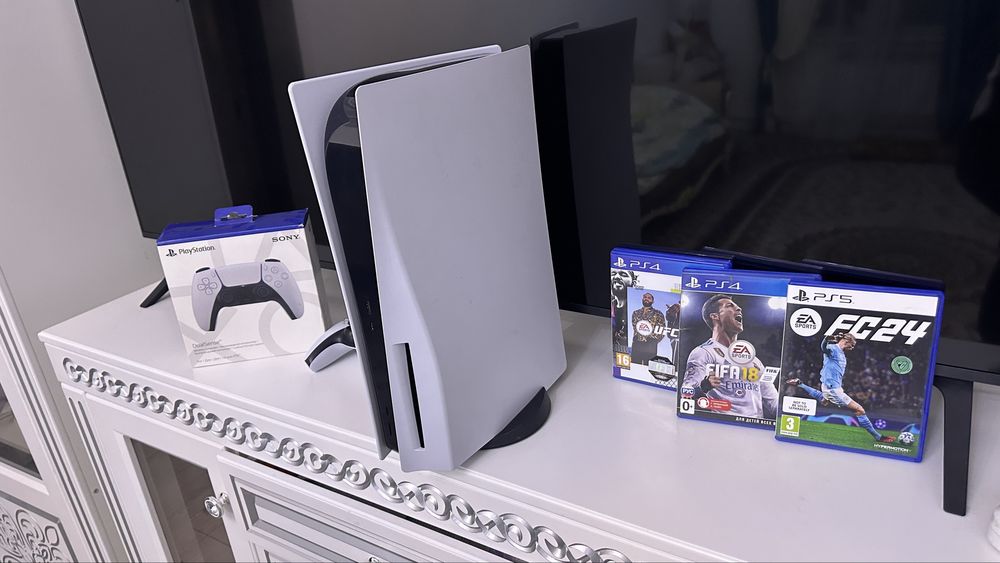 Play station 5 в полном комплекте