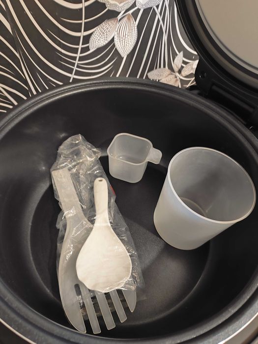 ПРОМО ! YOLLNIA 11 L Мултикукър / Многофункционален уред за готвене !