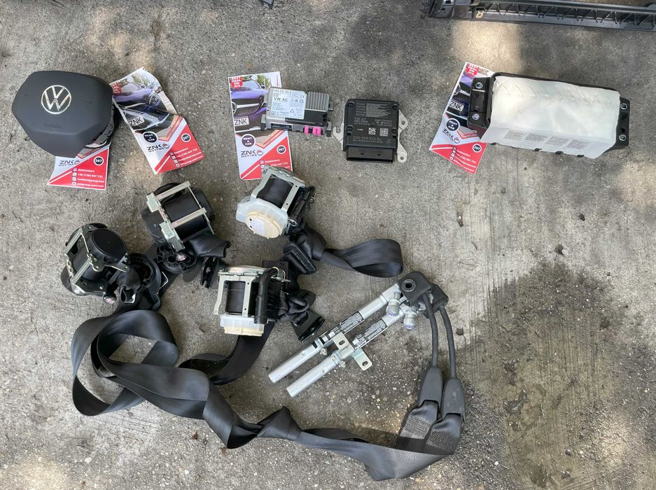 VW Taigo - plansa de bord - set centuri de siguranta - kit airbag