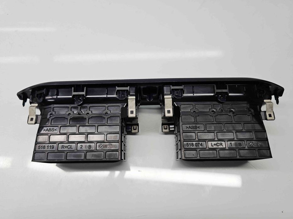 Grila aerisire centrala Dacia Jogger facelift [Fabr 2021-2025] 687606