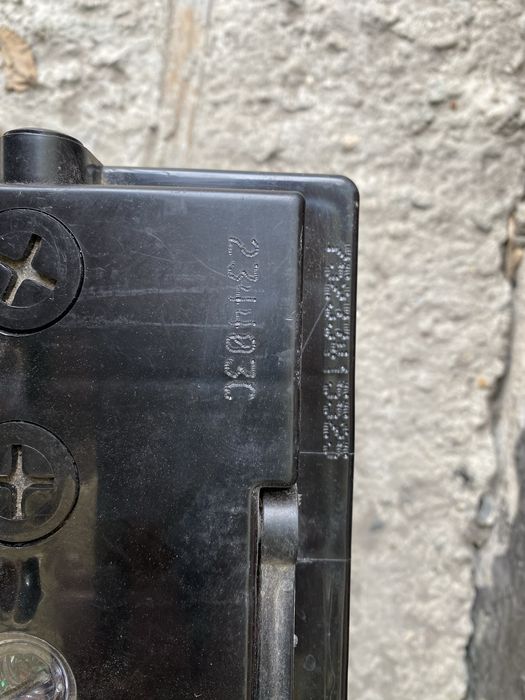 Аккамулятор на авто 75 обратная полярность