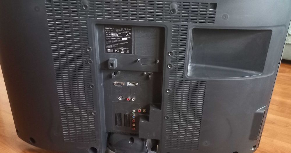 Продавам работещ телевизор  Sony 32 инча