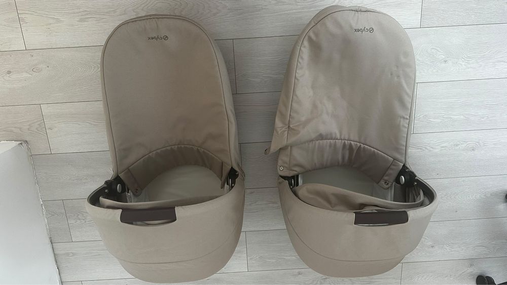 Vand 2 landouri Cybex in stare perfecta