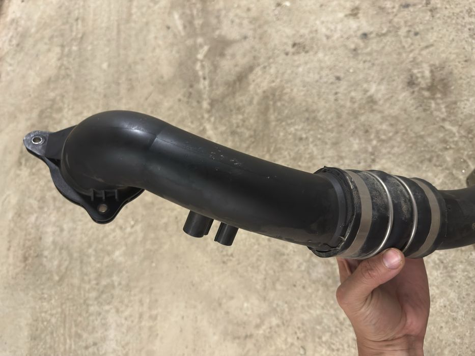 Charge pipe BMW g30 540i B58