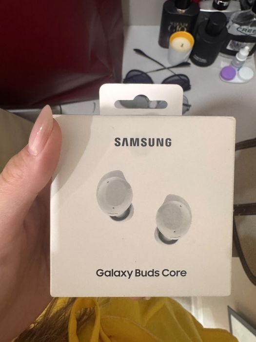 Наушники SAMSUNG Galaxy Buds Core
