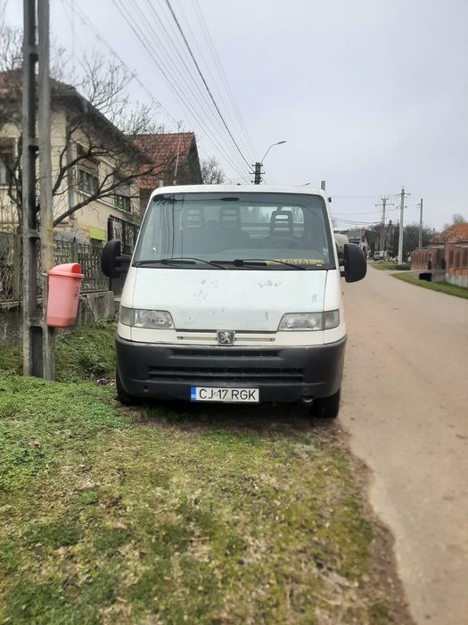 Vând Peugeot Boxer
