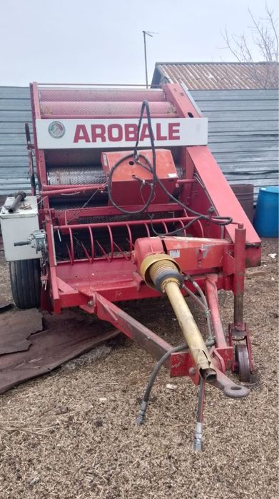 Пресс подборщик AROBALE