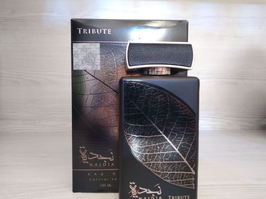 Оригинал Дубай женский ва мужской атирлари. Хидлари зур. Стойкий