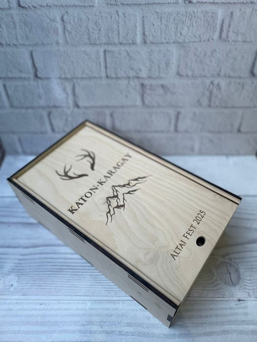 Подарочные деревянные коробки