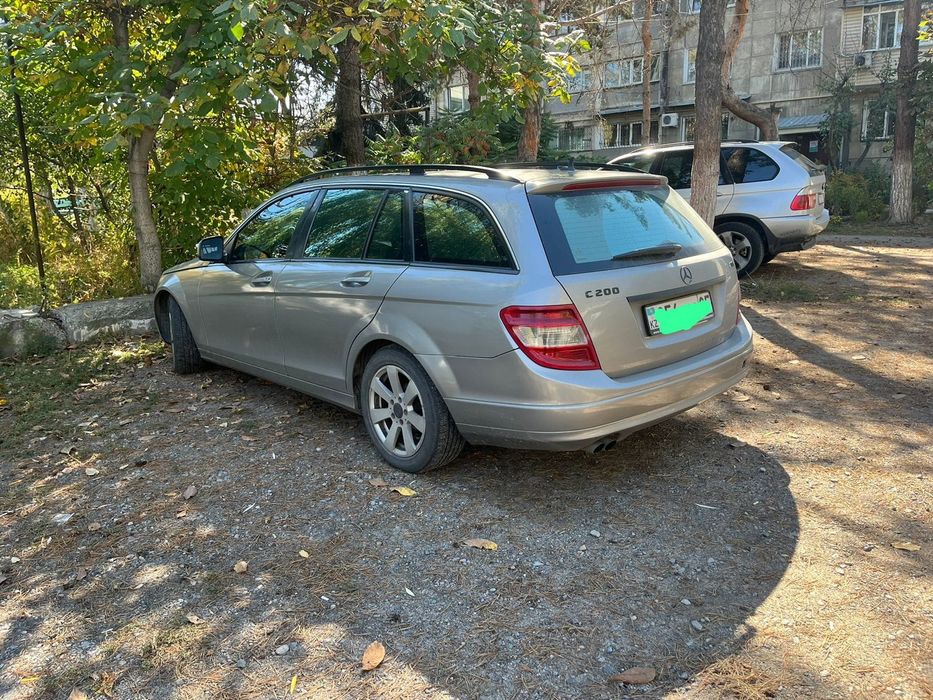 Мерседес с 200. Год выпуска 2008г.