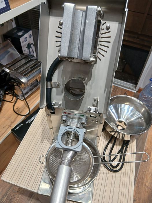 Oil press маслопресс moy pressi