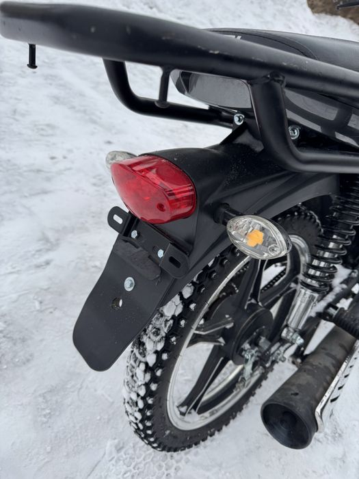 Продам скутер мопед новый