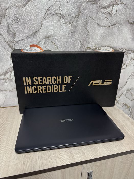 Ноутбук asus x543u