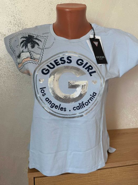 Тениски Guess различни модели