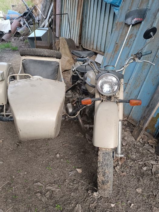 Продам мотоцикл Урал с люлькой