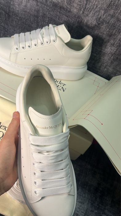 Alexander McQueen nr38