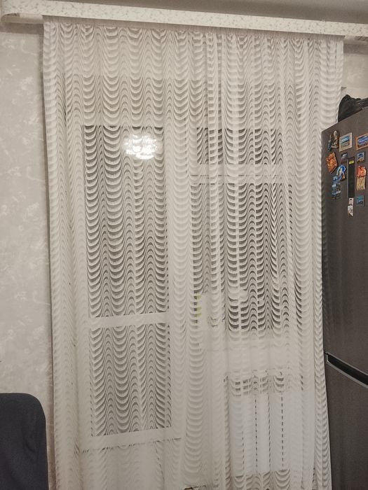 Продам тюль на кухню