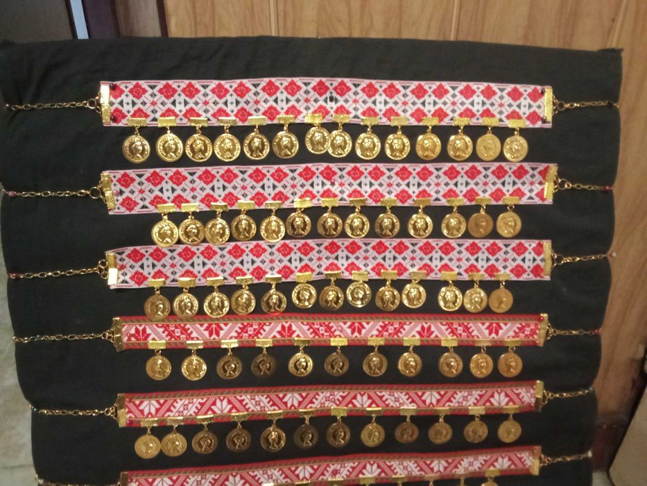 Прочелник с пендари