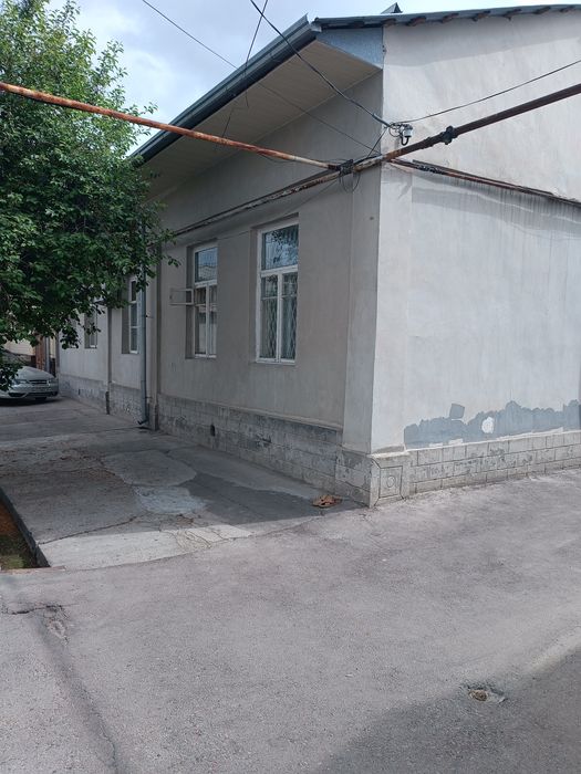 Yunus obod usta shirin batoniski 3.50 sotih yer uchastka  sotiladi