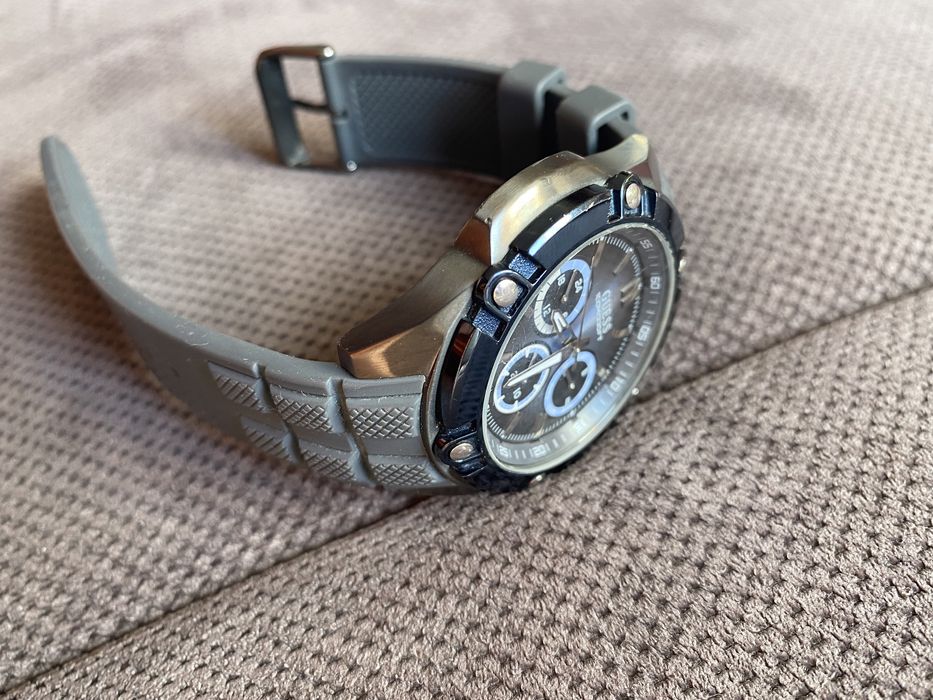 Мъжки часовник Guess