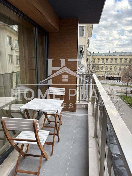 Дава се под наем Тристаен апартамент в Варна, Център - 95 кв.м за 1246.44 € - Снимка #7