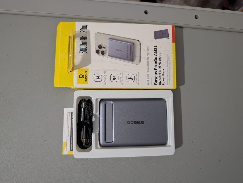 Baterie externă (power bank) Baseus PicoGo AM31 Qi2 Ultra-Mini, capacitate 5000mAh