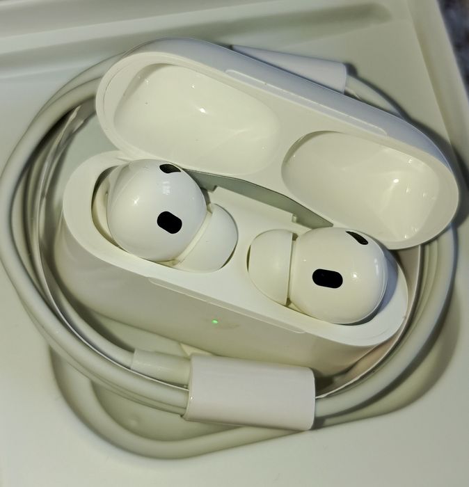 Продается AirPodsPro