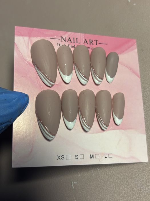 Press on изкуствени нокти