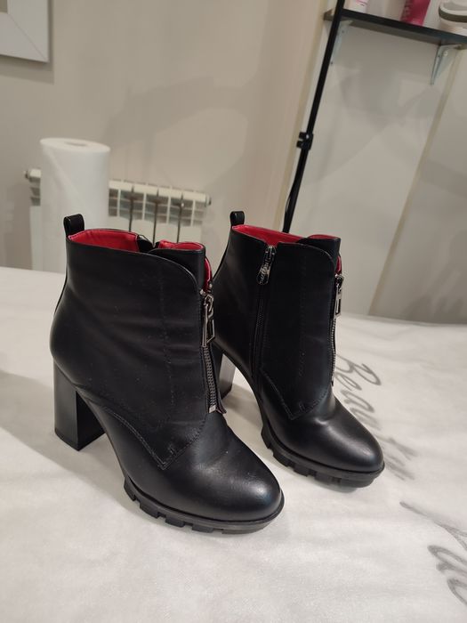 Продам Обувь Ботильоны