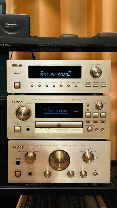 Linie TEAC A H 500, RW H 500 si T H 500